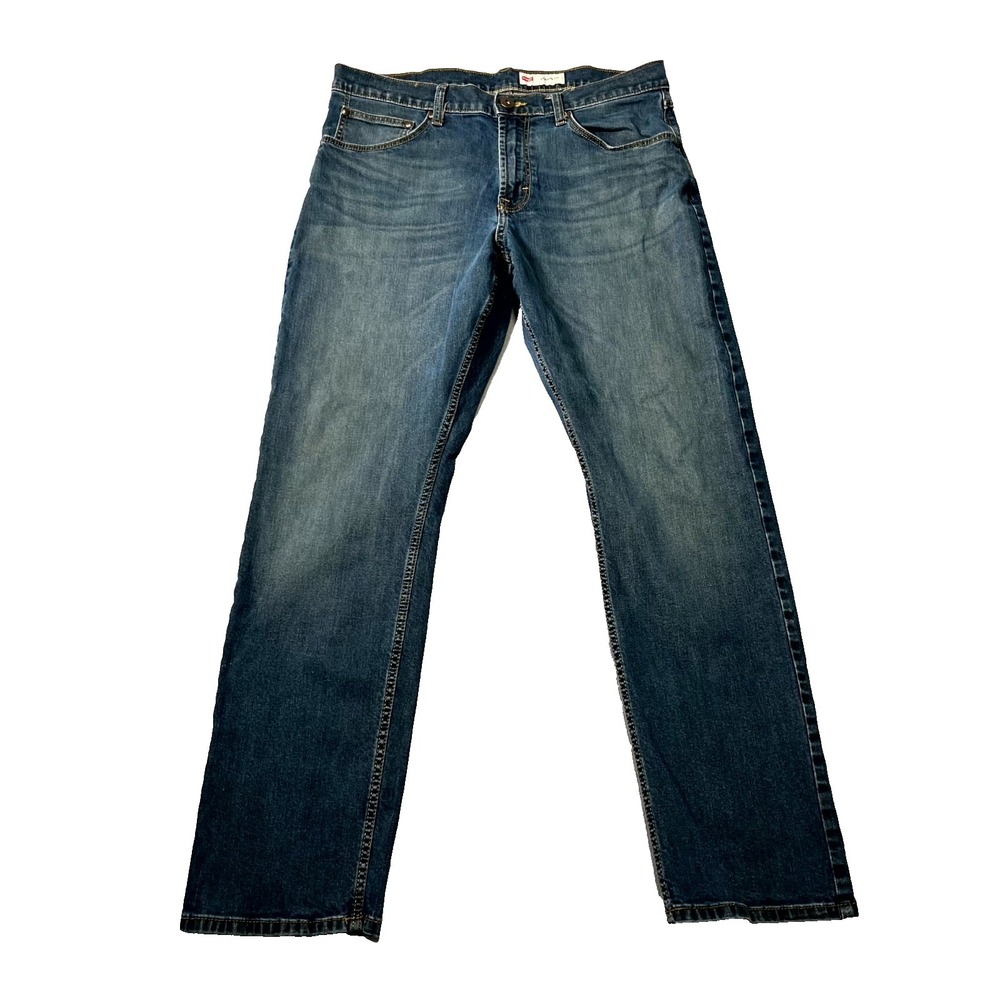 Wrangler Jeans Mens 34x28.5 Blue Denim Athletic Fit Straight Leg Whiskering